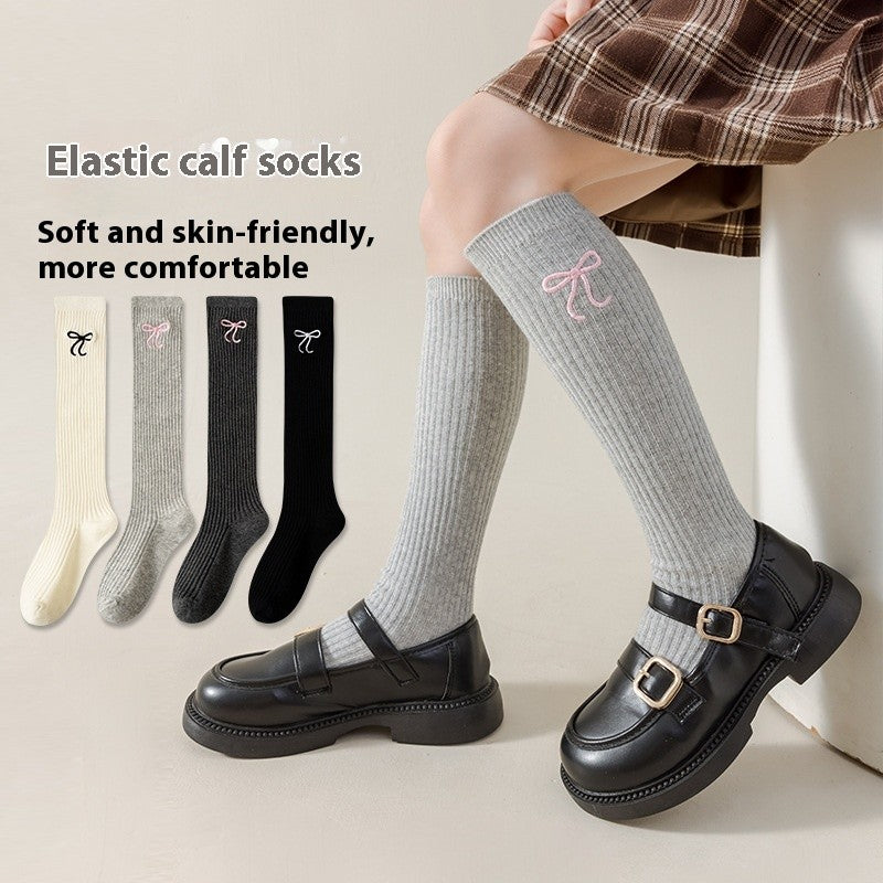 Aria Bow Embroidery Socks