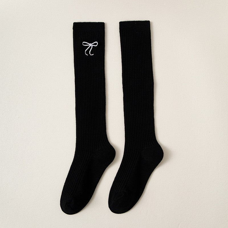 Aria Bow Embroidery Socks